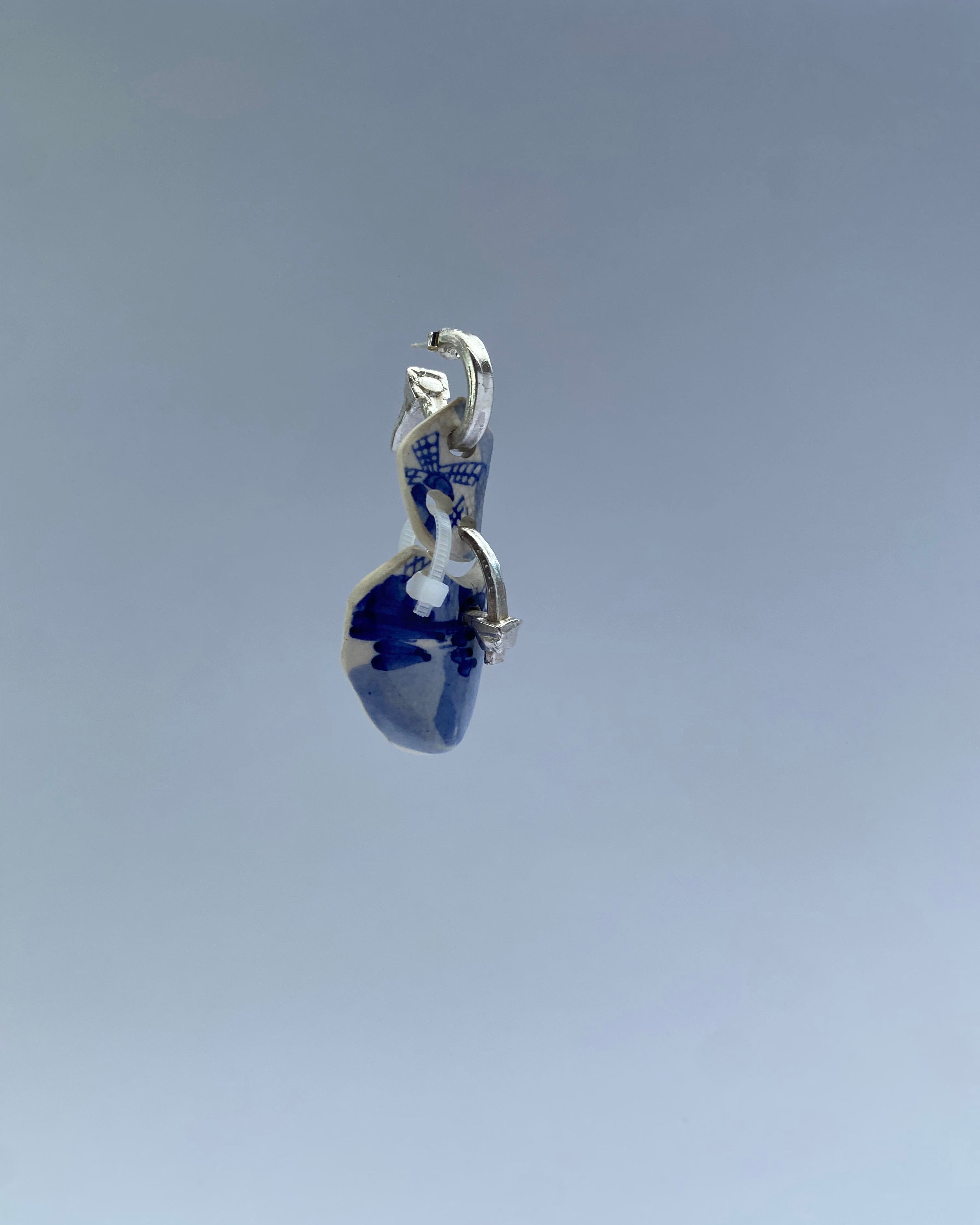 Quebrá Medium Earring