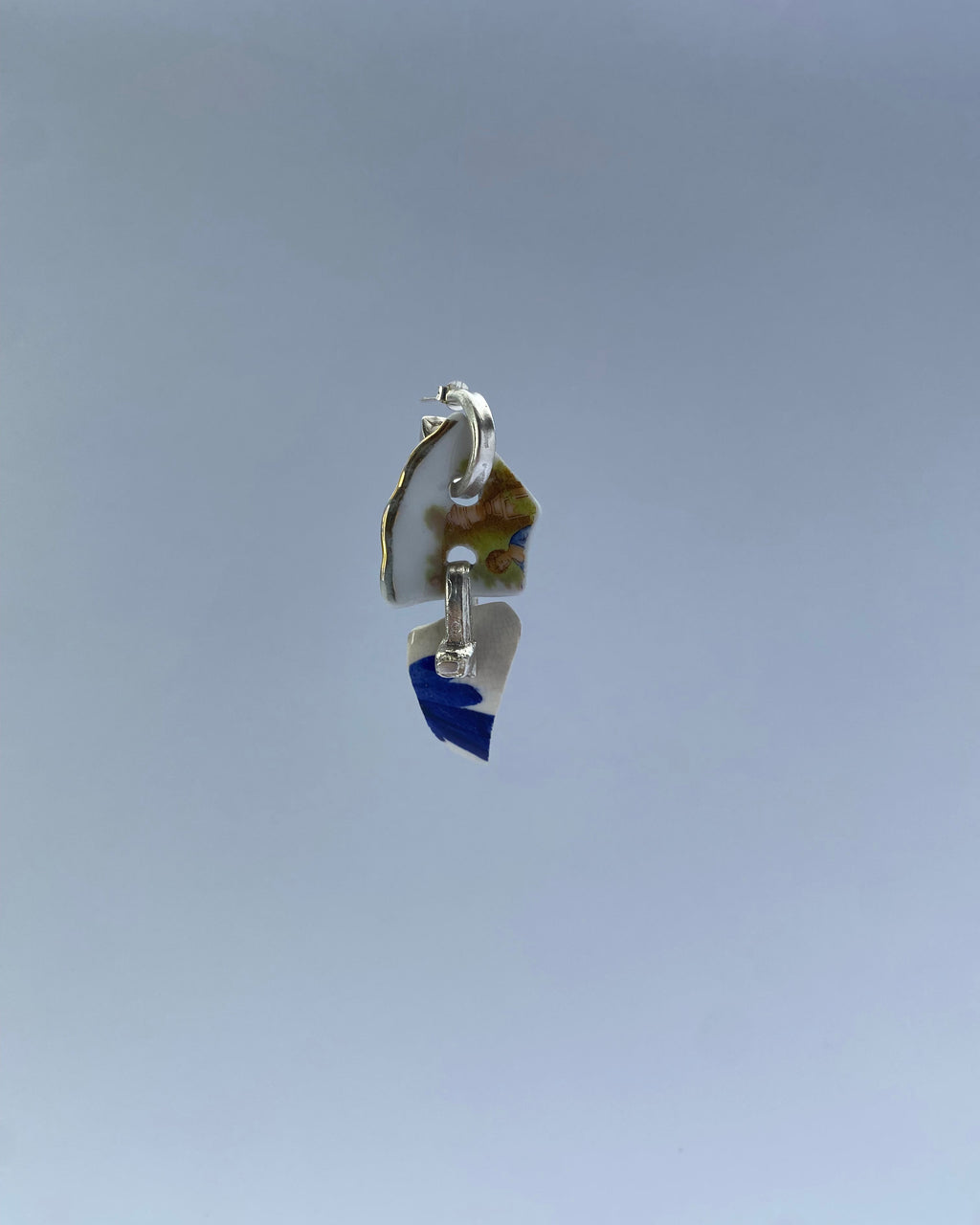 Custom-Made Quebrá Earring