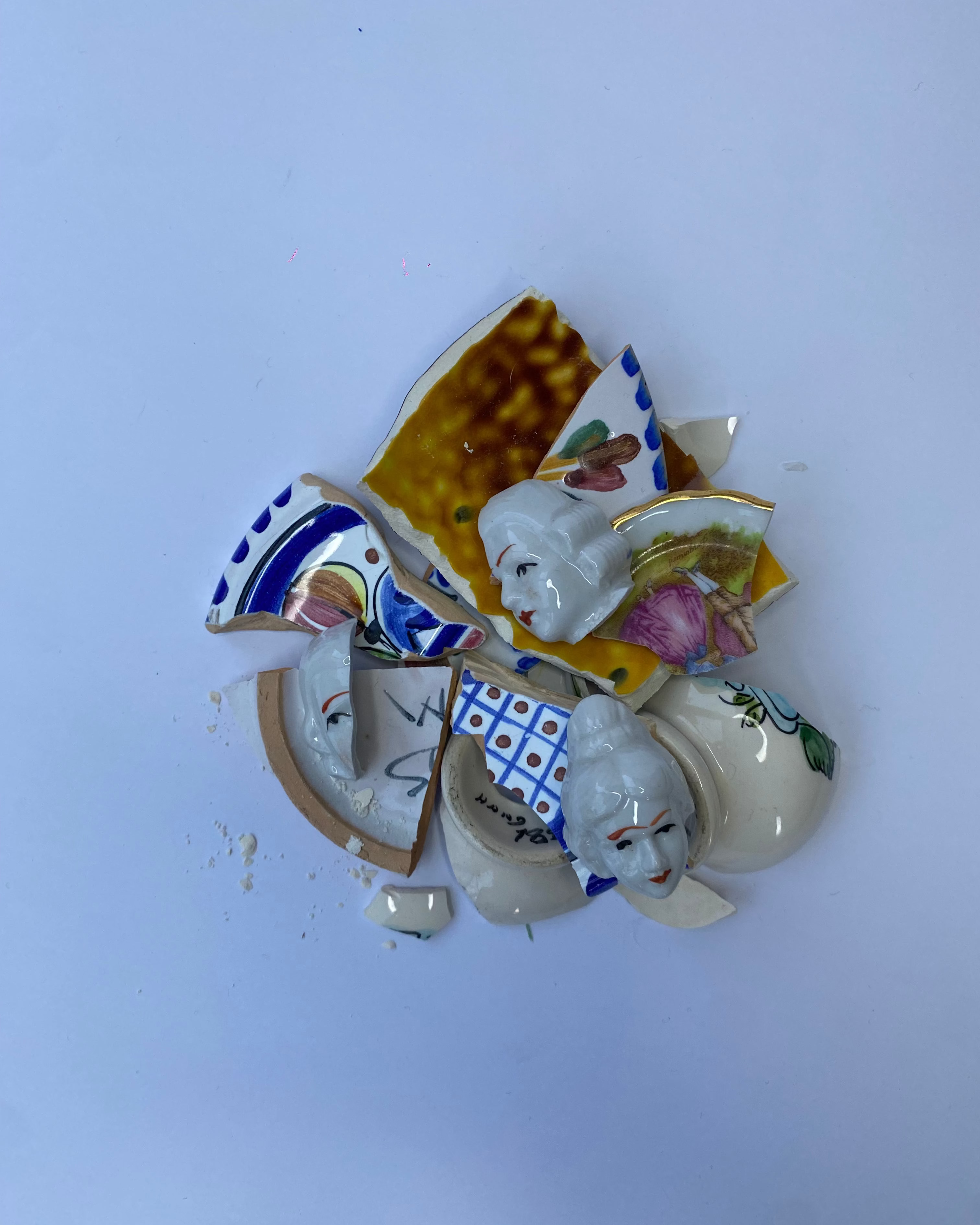 Custom-Made Quebrá Pendant